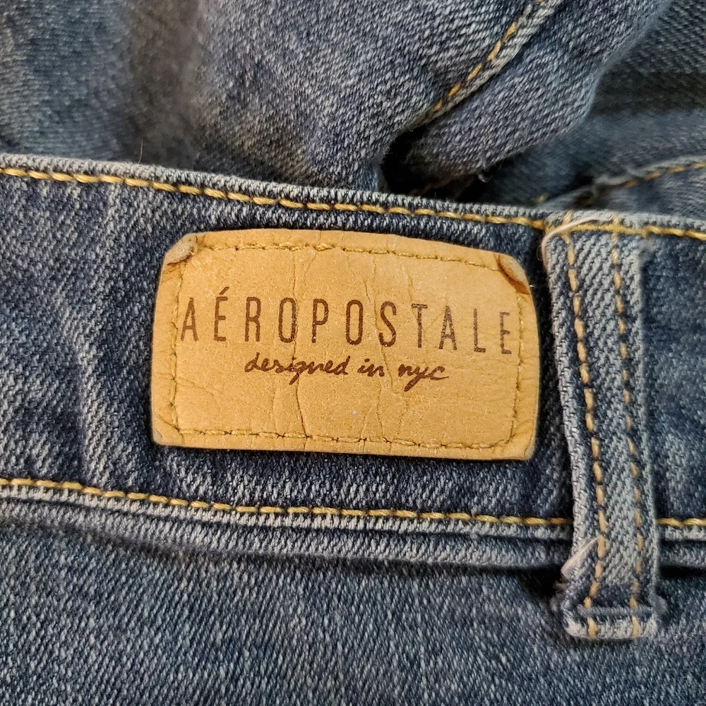 Aeropostale Denim Stretch Distressed Roll Cuff‎ Denim Shorts Size 10